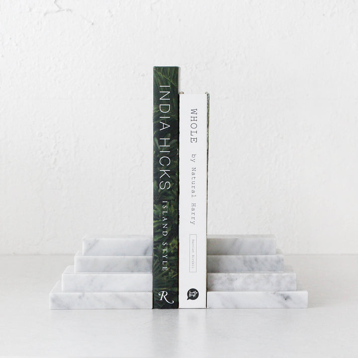 CAMERO MARBLE BOOKENDS  |  WHITE MARBLE