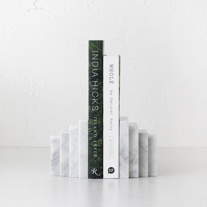 CAMERO MARBLE BOOKENDS  |  WHITE MARBLE