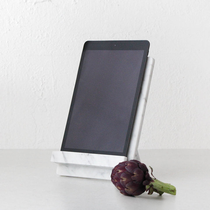 CAMERO MARBLE IPAD + RECIPE STAND | WHITE MARBLE