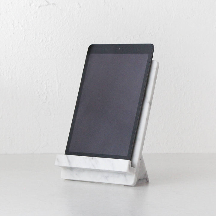 CAMERO MARBLE IPAD + RECIPE STAND | WHITE MARBLE