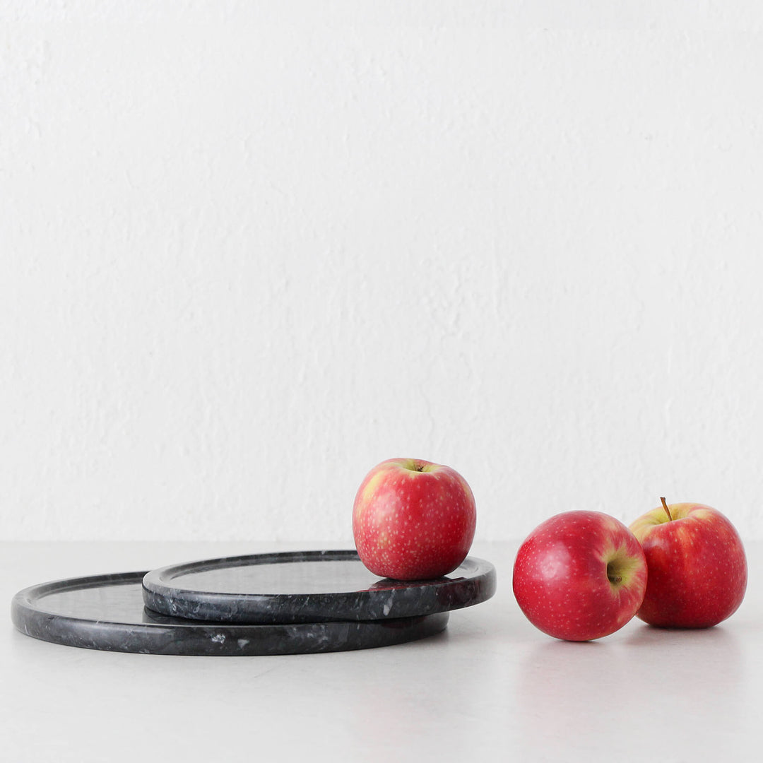 CAMERO MARBLE ROUND TRAY  |  SET OF 2  |  BLACK MARBLE