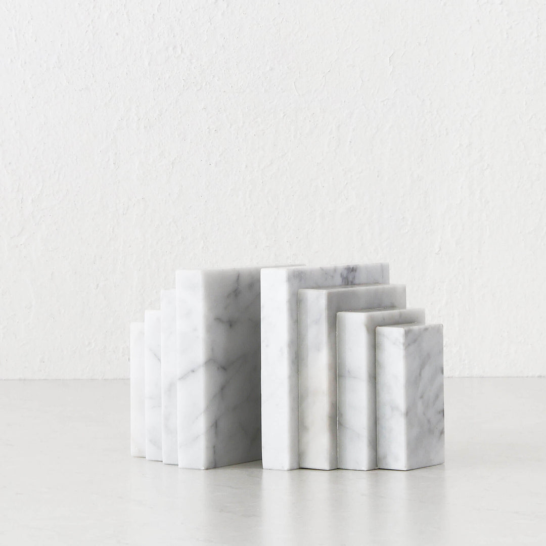 CAMERO MARBLE BOOKENDS  |  CARRARA WHITE MARBLE