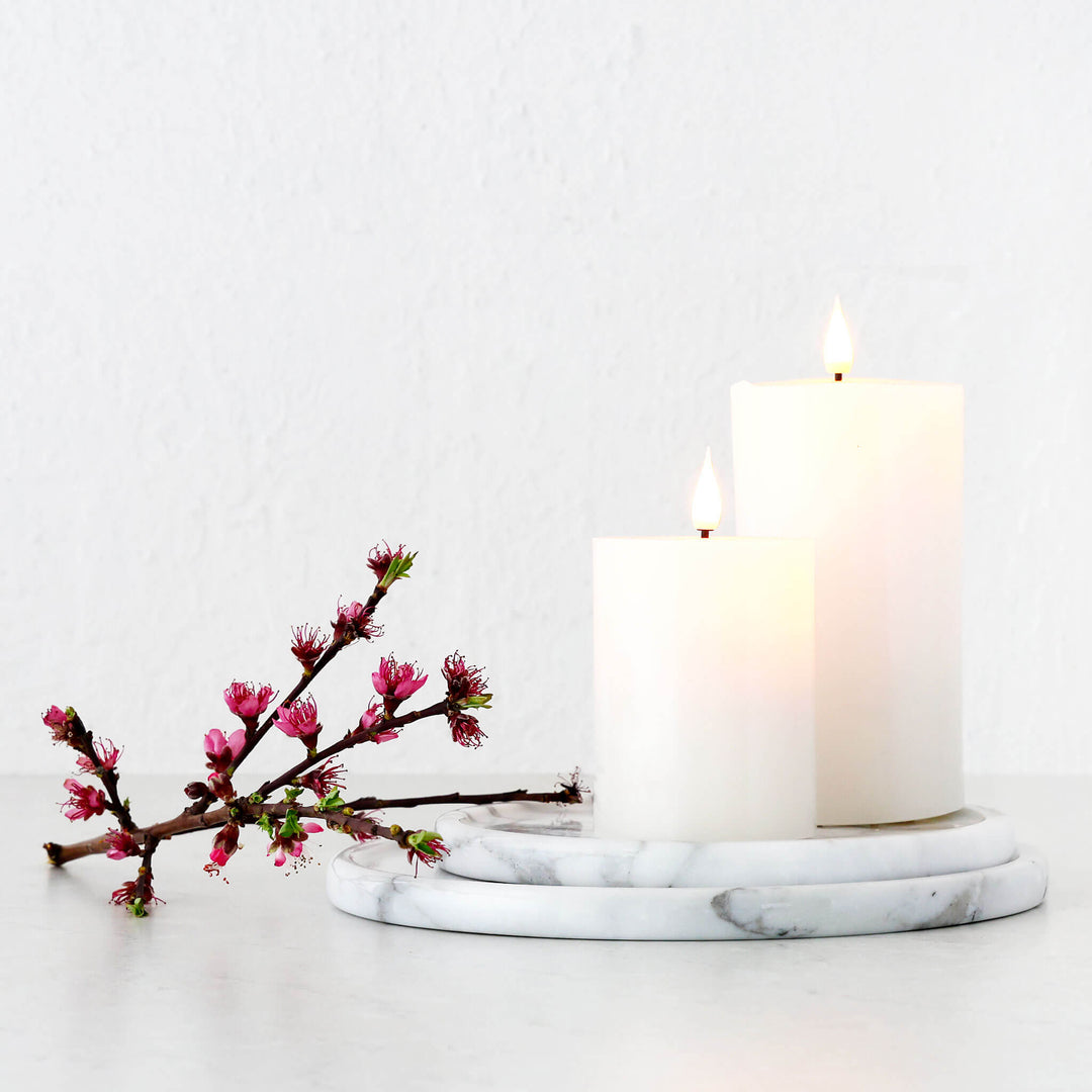 CAMERO MARBLE ROUND TRAY  |  SET OF 2  |  CARRARA WHITE MARBLE