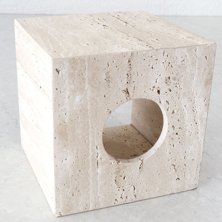 CAMERO STONE SQUARE TISSUE BOX  |  NATURAL BEIGE TRAVERTINE
