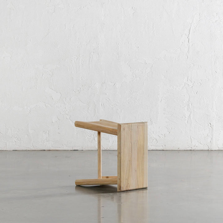 CAPRETTA ELM CREATORS STOOL  |  BLEACHED BRISTLE