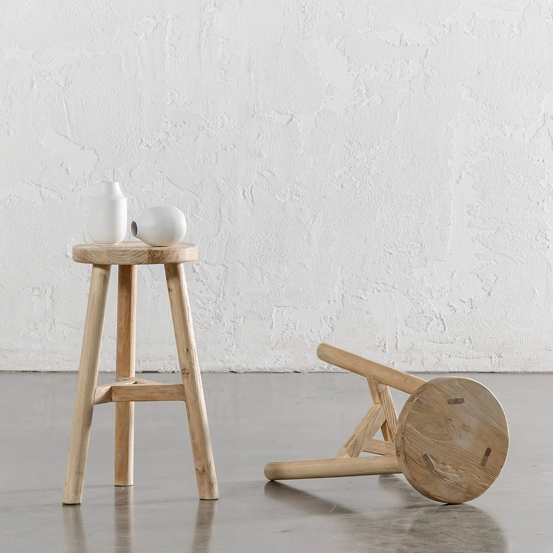 CAPRETTA ELM ROUND MILKING STOOL  |  BLEACHED BRISTLE  |  BUNDLE X 2