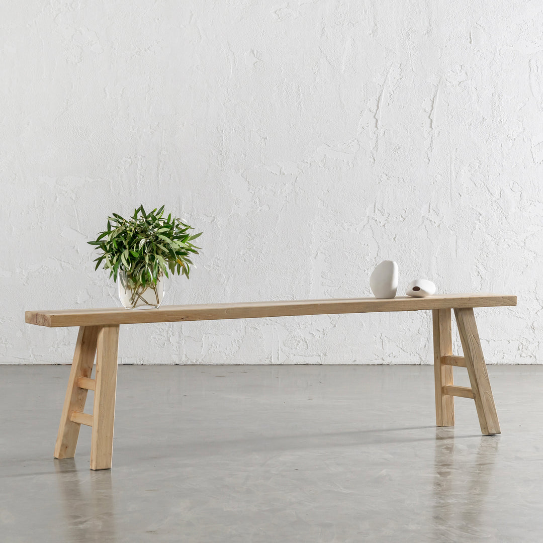 CAPRETTA ELM SLIM BENCH  |  185CM  |  BLEACHED BRISTLE