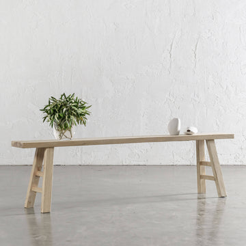 CAPRETTA ELM SLIM BENCH  |  185CM  |  BLEACHED BRISTLE