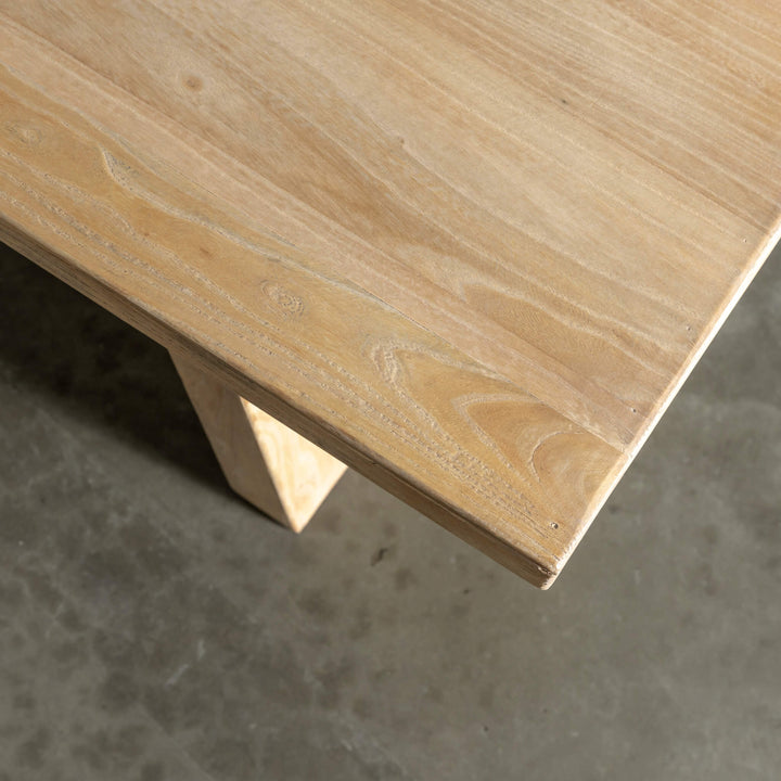 CAPRETTA ELM BENCH  |  160CM + 190CM  |  BLEACHED BRISTLE