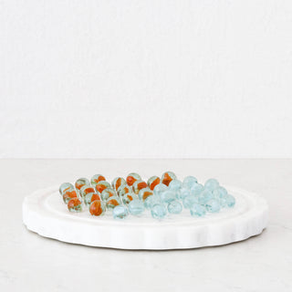 CARLETON SOLITAIRE MARBLE GAME  |  23CM  |  37 PIECES  |  NATURAL MARBLE