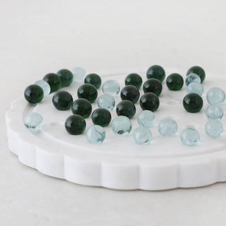 CARLETON SOLITAIRE MARBLE GAME  |  23CM  |  37 PIECES  |  WHITE MARBLE