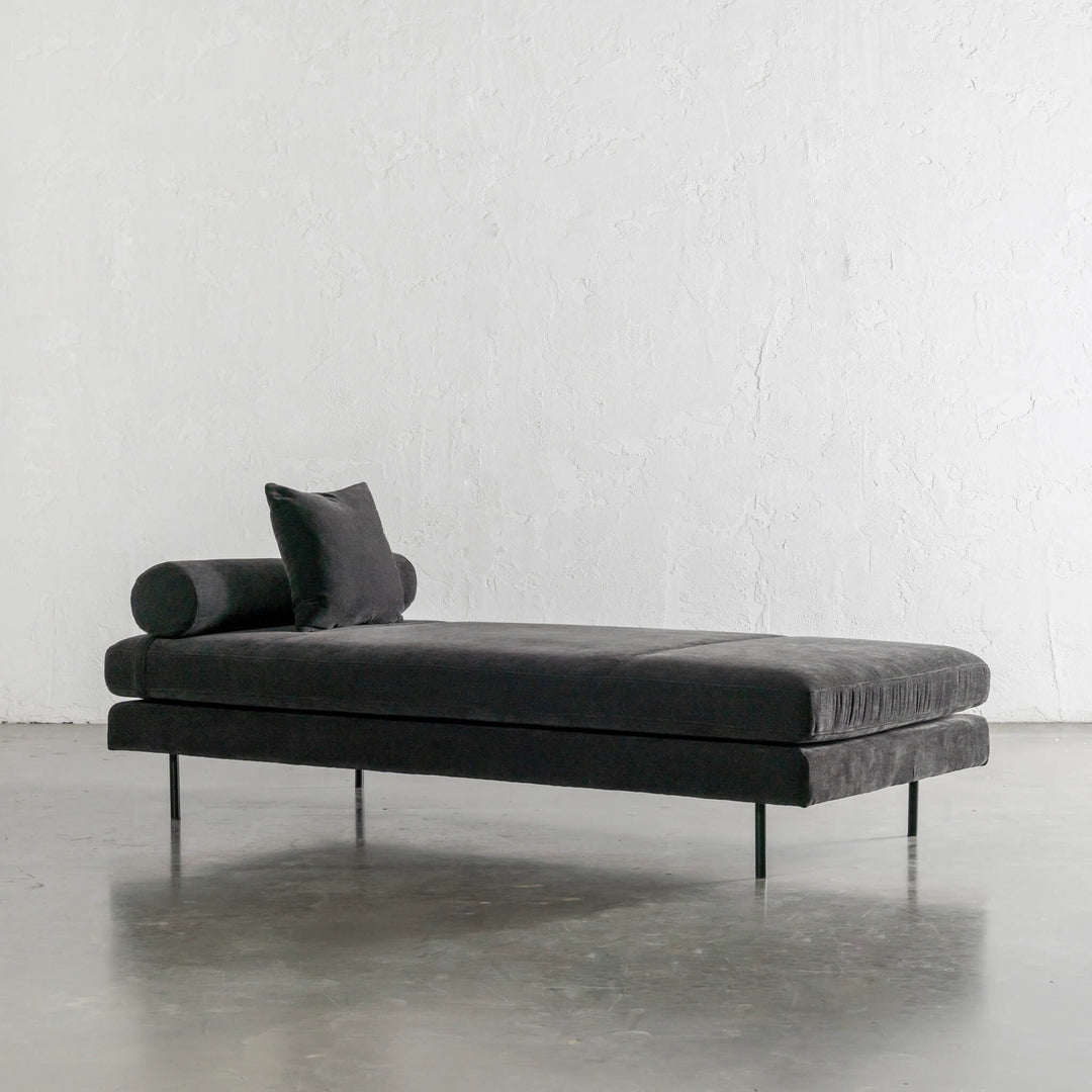 CARSON CONTEMPO RIBBED DAY BED | NOIR BLACK TEXTURED VELOUR