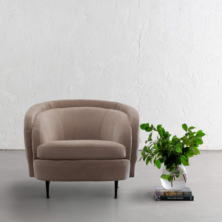 CARSON CURVE ARMCHAIR | DESERT SAND TEXTURED VELOUR