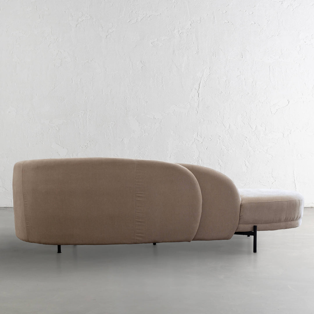 CARSON CURVE DAYBED SOFA  |  DESERT SAND TEXTURED VELOUR