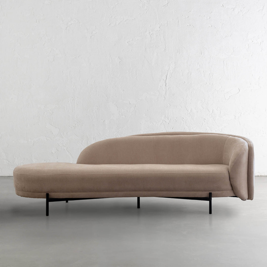 CARSON CURVE DAYBED SOFA  |  DESERT SAND TEXTURED VELOUR