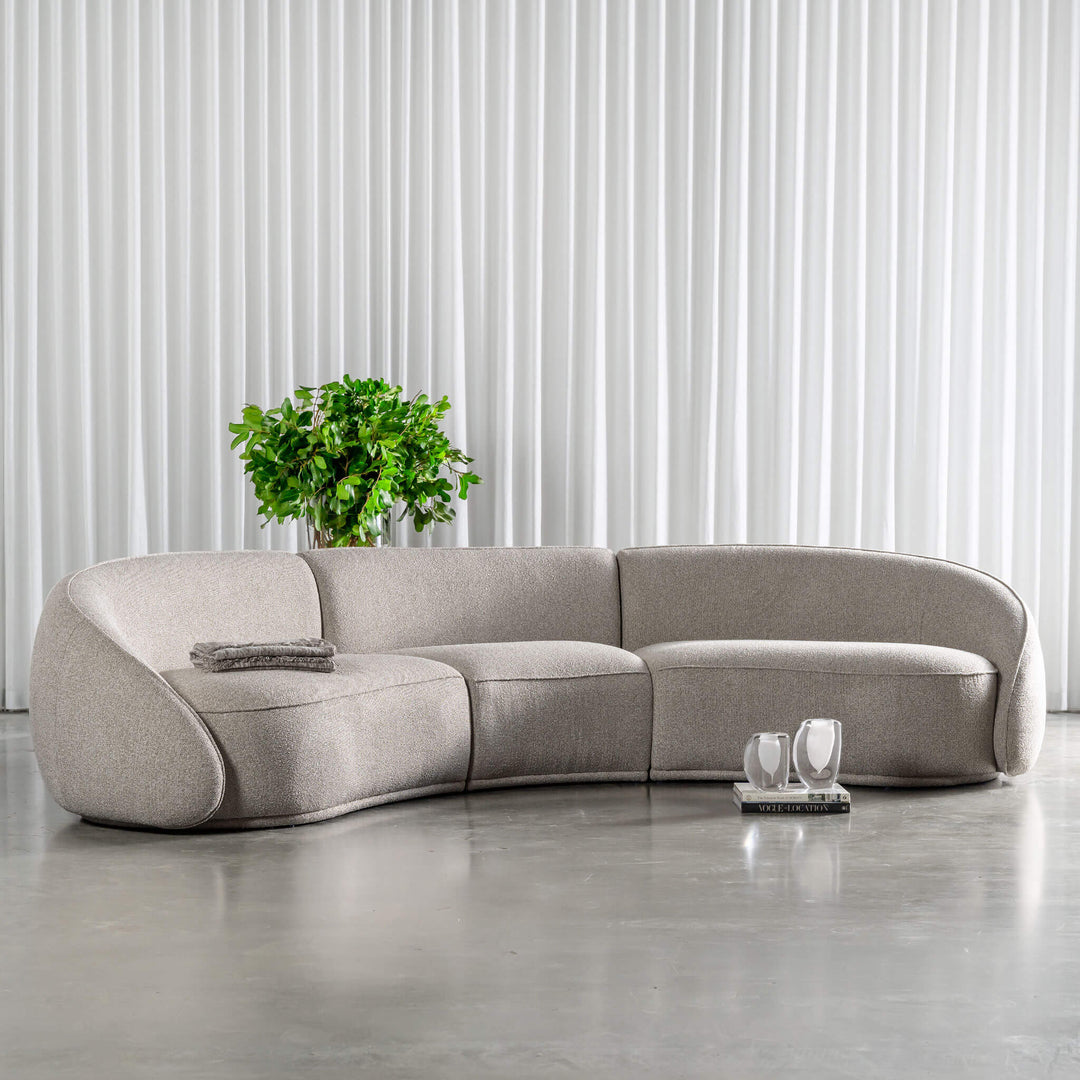 CARSON LINCOLN CURVED 3S SOFA  |  SANDY DUSK
