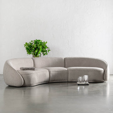 CARSON LINCOLN CURVED 3S SOFA  |  SANDY DUSK
