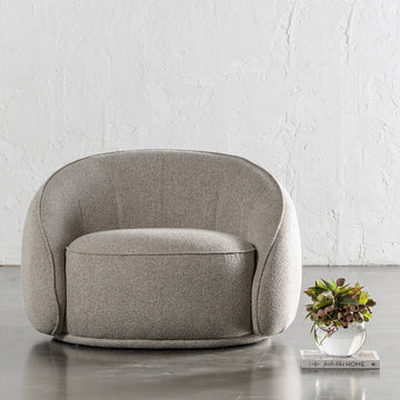 CARSON LINCOLN CURVED ARMCHAIR  |  SANDY DUSK