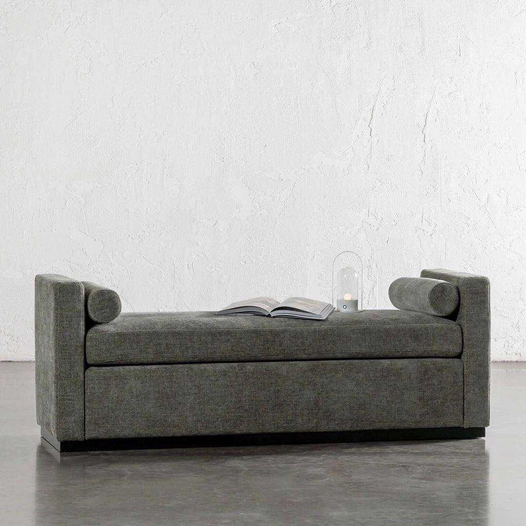 CARSON CONTEMPO BENCH  |  BAYSWATER GREEN