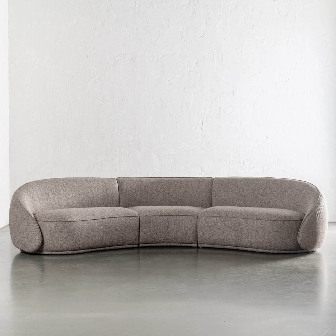 CARSON LINCOLN CURVED 3S SOFA  |  BANYON TREE BARK