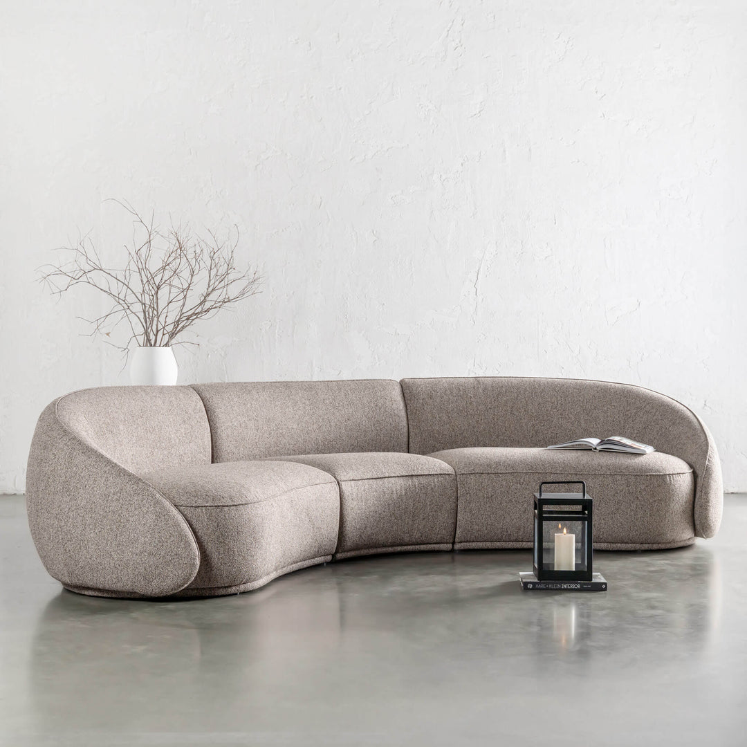 CARSON LINCOLN CURVED 3S SOFA  |  BANYON TREE BARK