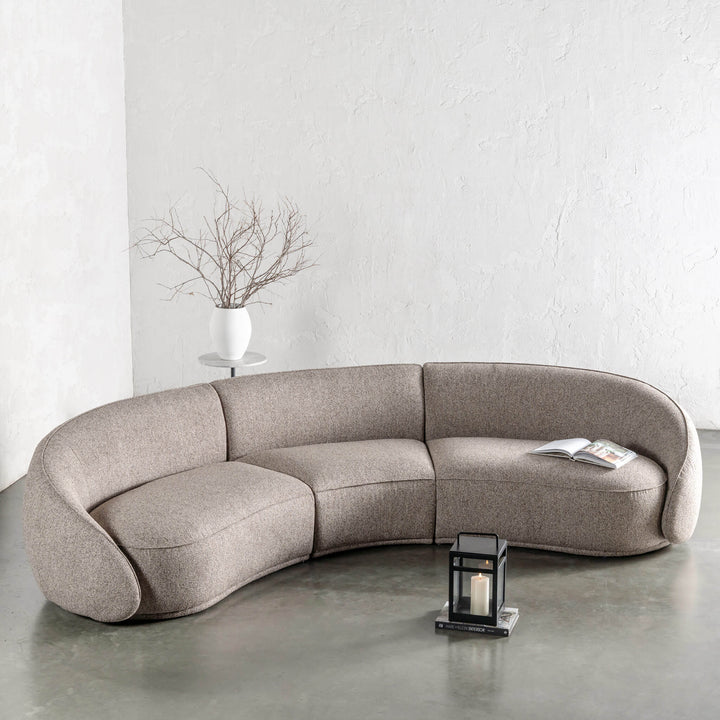 CARSON LINCOLN CURVED 3S SOFA  |  BANYON TREE BARK