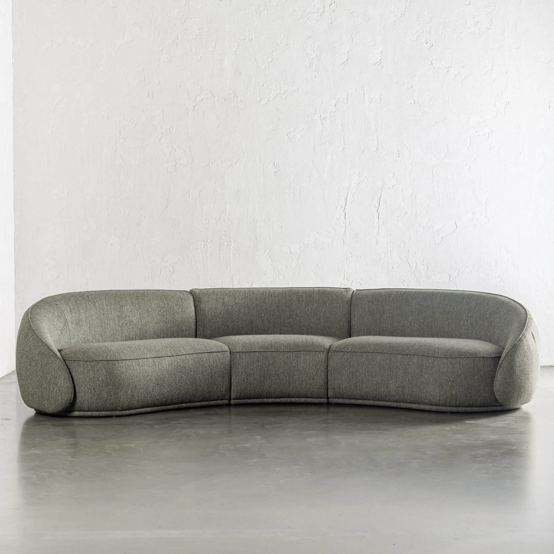 CARSON LINCOLN CURVED 3S SOFA  |  BAYLEAF GREEN