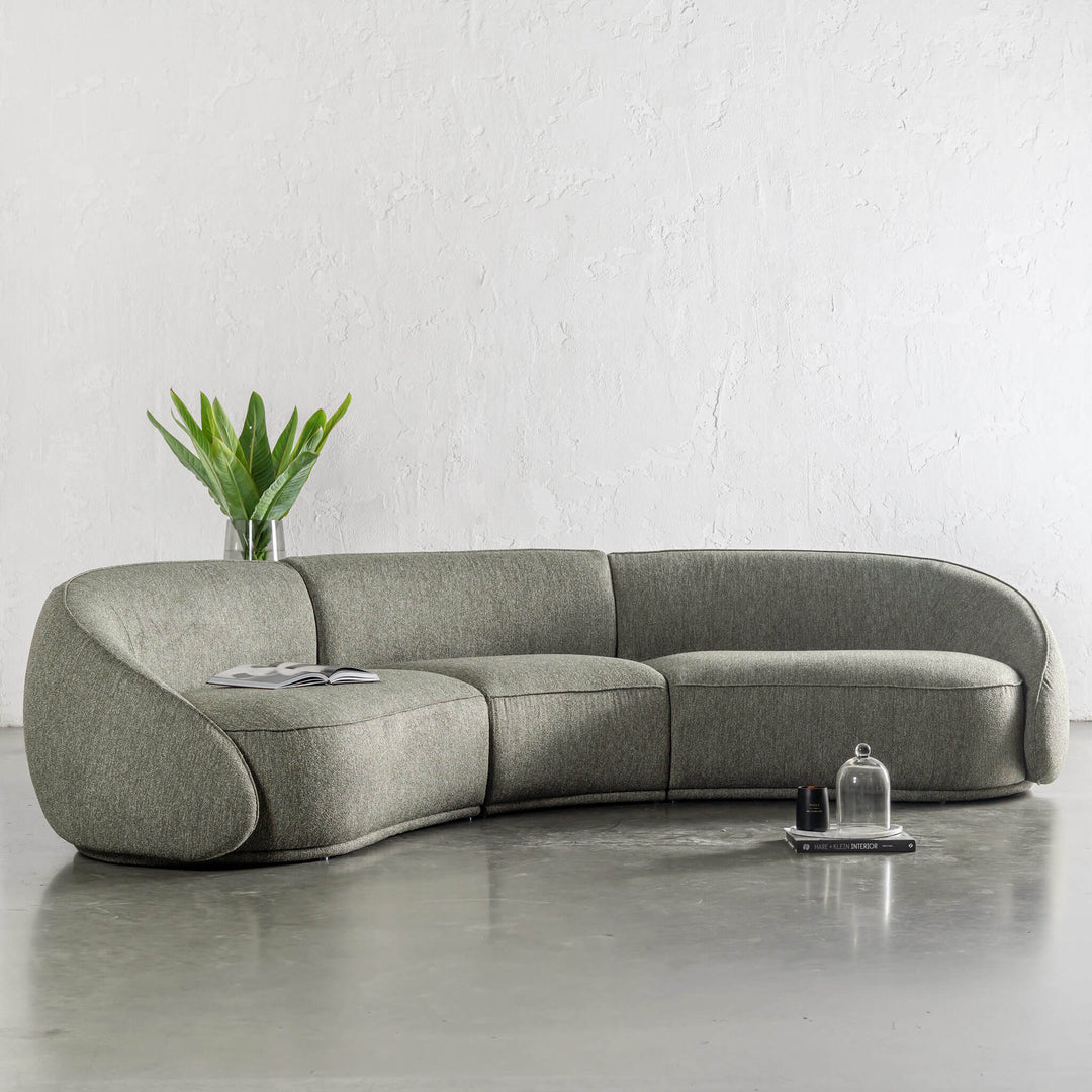 CARSON LINCOLN CURVED 3S SOFA  |  BAYLEAF GREEN