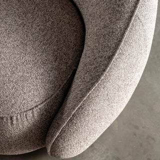 CARSON LINCOLN CURVED 3S SOFA  |  BANYON TREE BARK