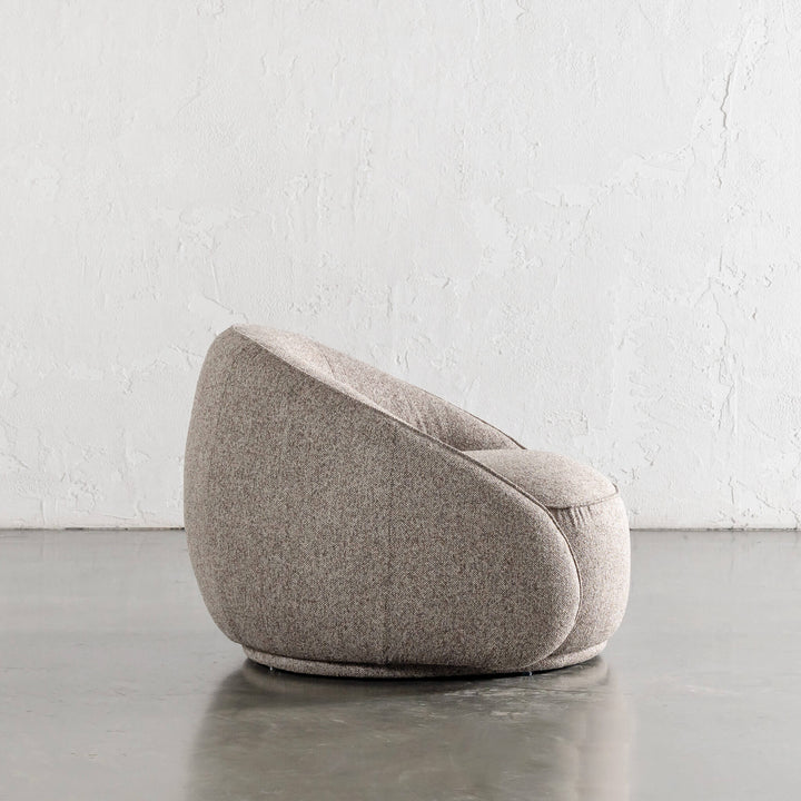 CARSON LINCOLN CURVED ARMCHAIR  |  BANYON TREE BARK