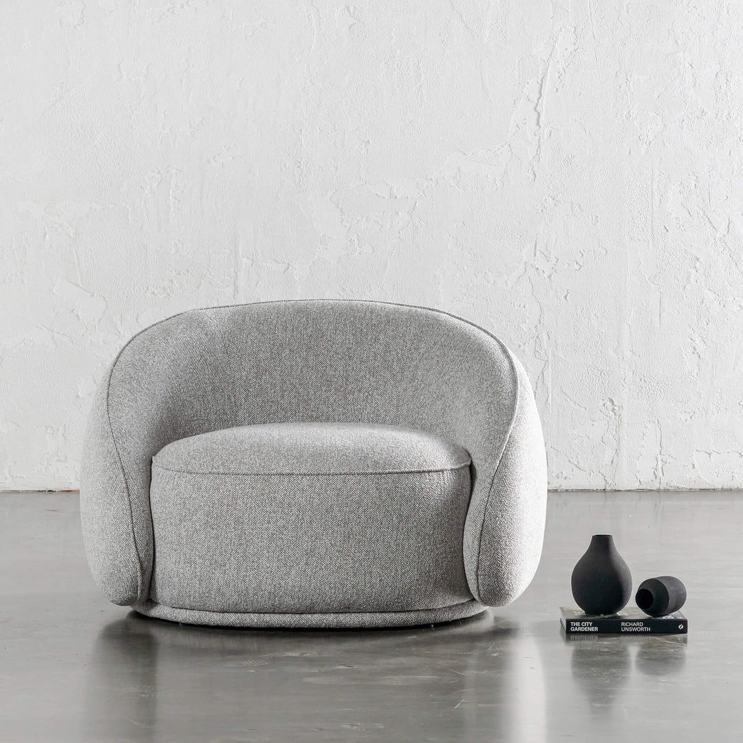 CARSON LINCOLN CURVED ARMCHAIR  |  GRANITE HAZE