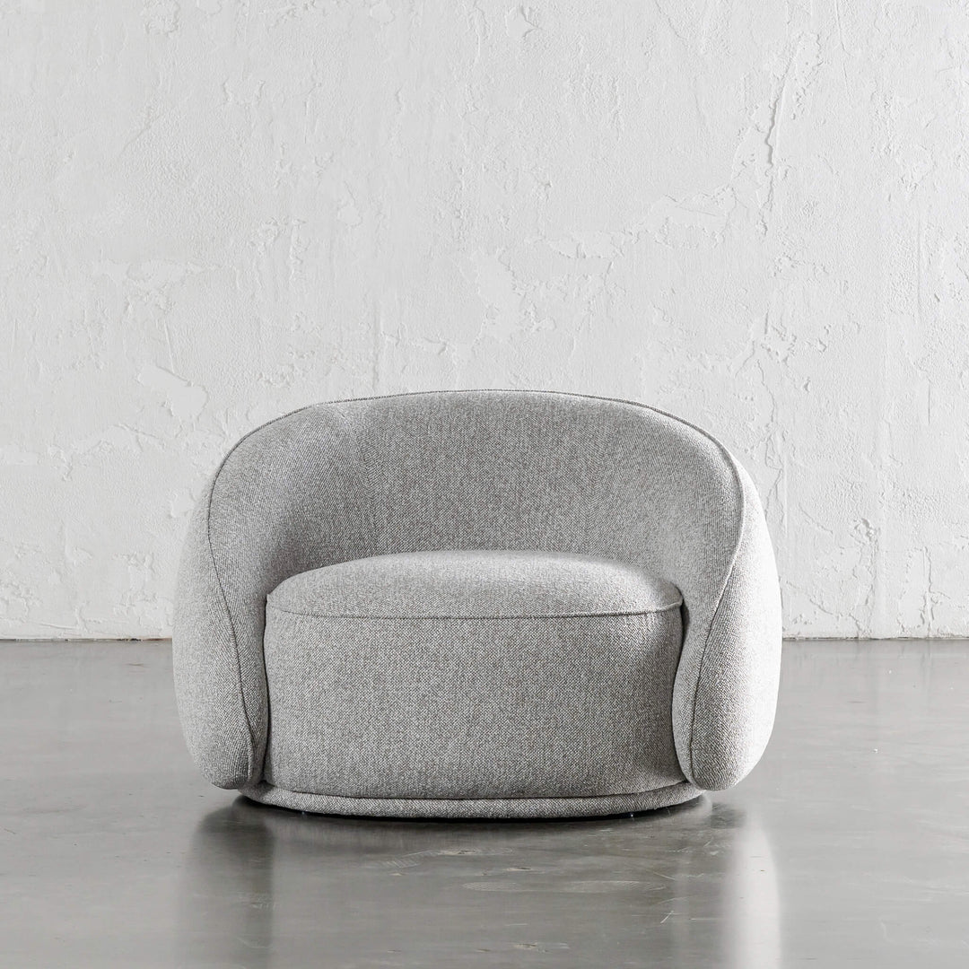 CARSON LINCOLN CURVED ARMCHAIR  |  GRANITE HAZE