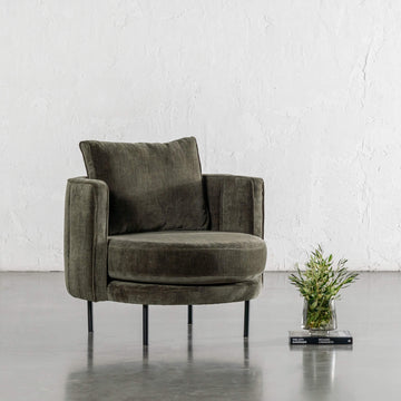 CARSON MODERNA CURVED RIBBED CHAIR  |  DEEP BRUNSWICK GREEN