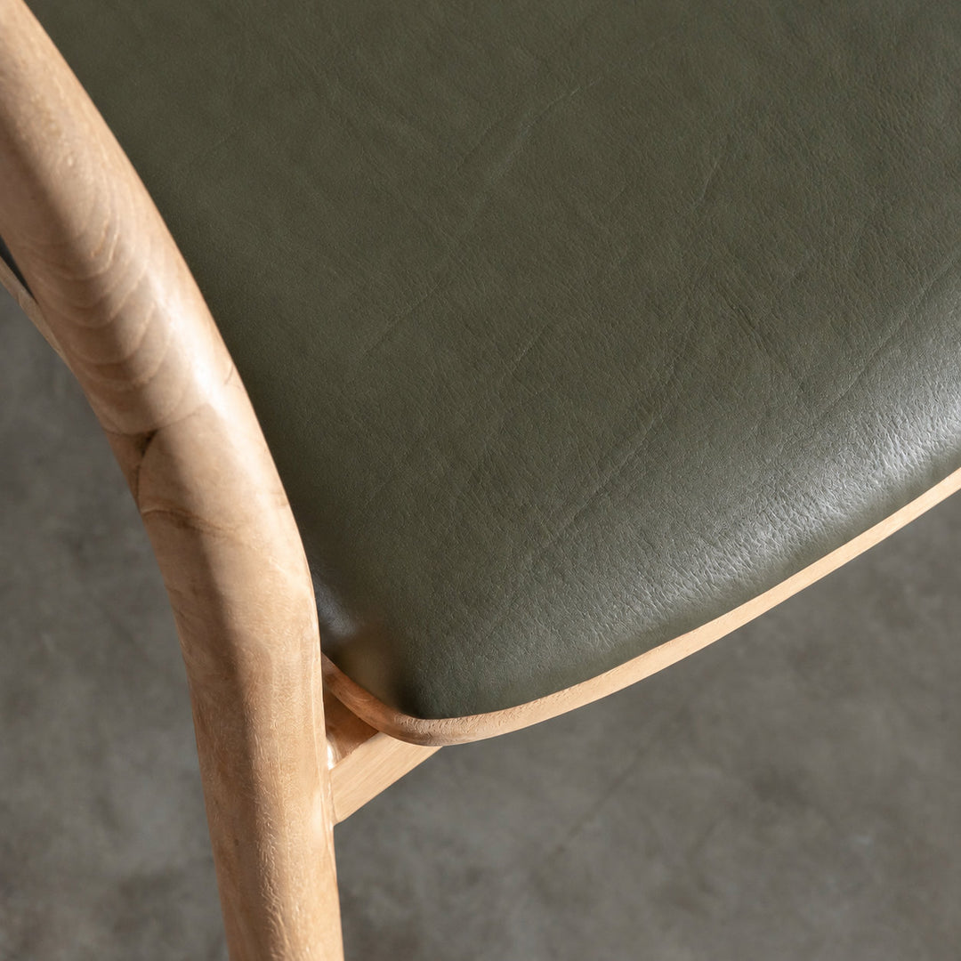 CASONI ROUNDED PADDED DINING CHAIR  |  SMOKE HAZE WASH TEAK + OLIVE LEAF LEATHER
