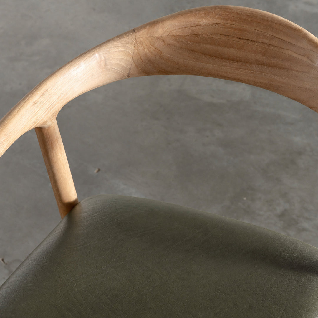 CASONI ROUNDED PADDED DINING CHAIR  |  SMOKE HAZE WASH TEAK + OLIVE LEAF LEATHER
