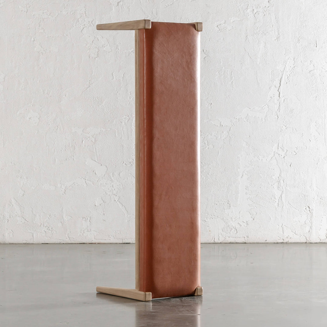 CASONI BENCH SEAT  |  SMOKE HAZE WASH TEAK + TERRACOTTA DUST LEATHER