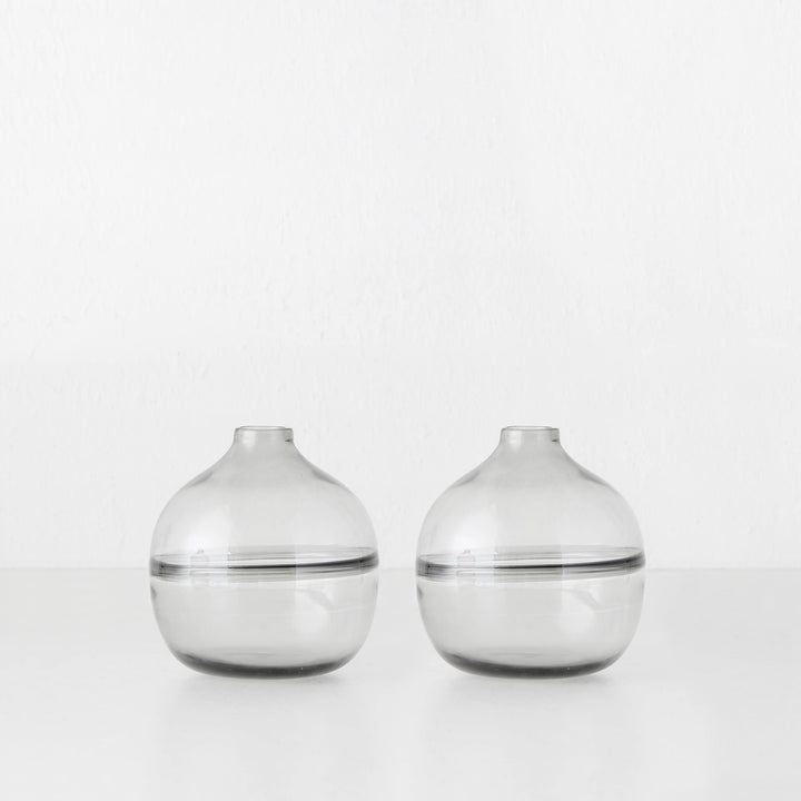 CENTRE RIDGE BOTTLE GLASS VASE BUNDLE X2 | SMALL | GREY