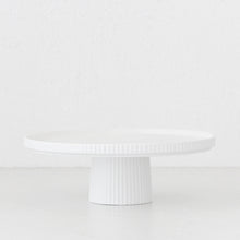 CERAMIC RIBBED  FOOTED STAND  |  MATTE WHITE