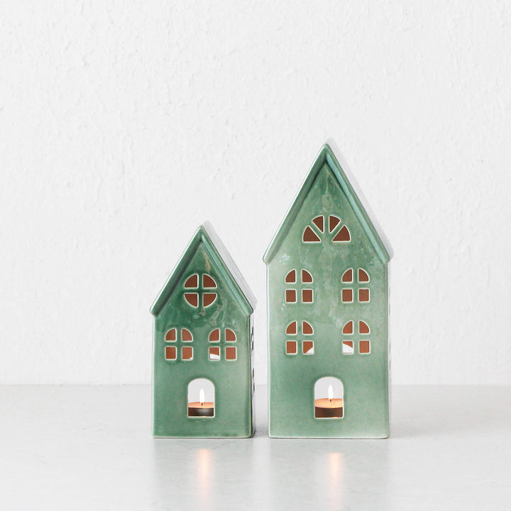 CHRISTMAS HOUSE DECORATION BUNDLE X2  |  17CM + 23CM  |  GREEN CERAMIC