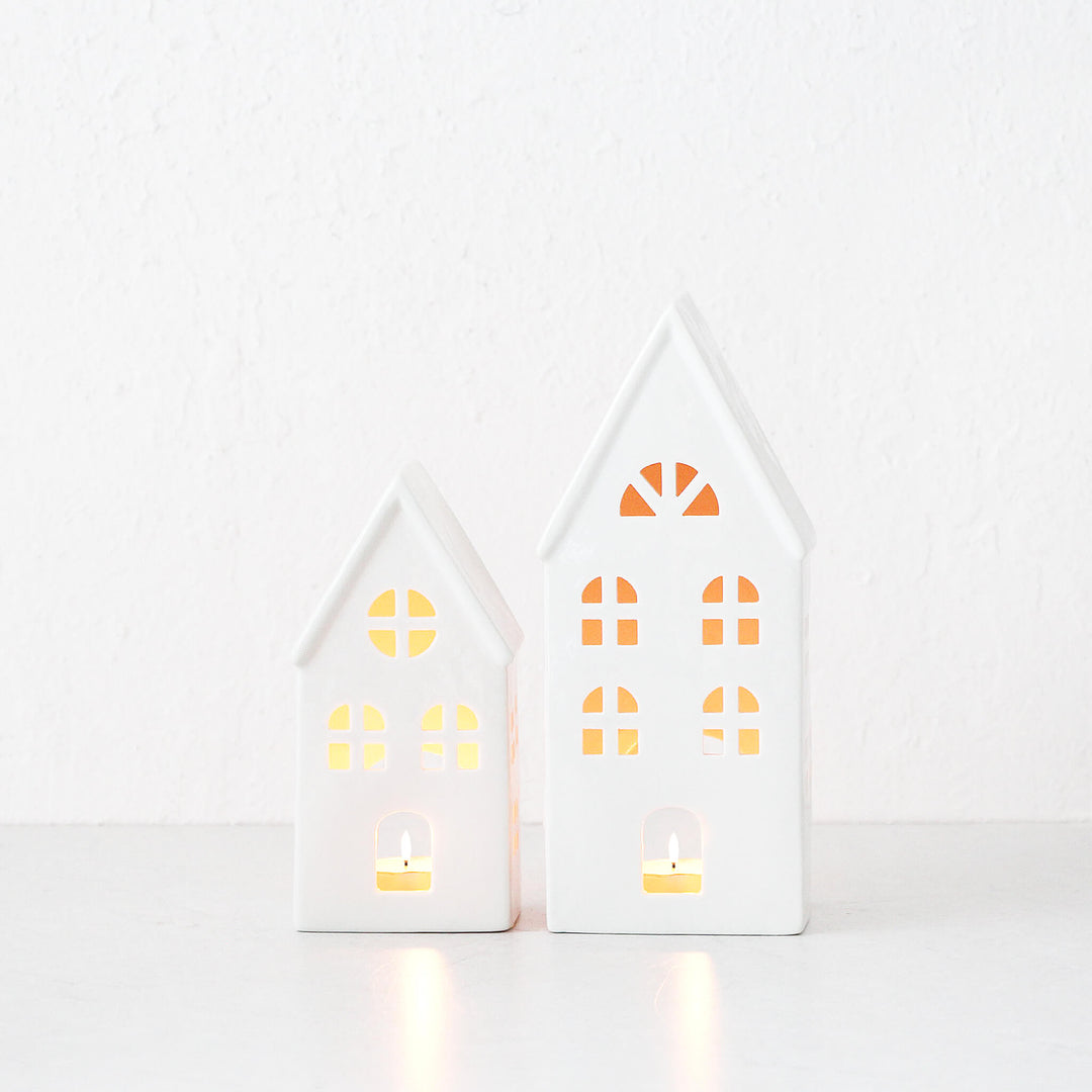 CHRISTMAS HOUSE DECORATION BUNDLE X2  |  17CM + 23CM  |  WHITE CERAMIC