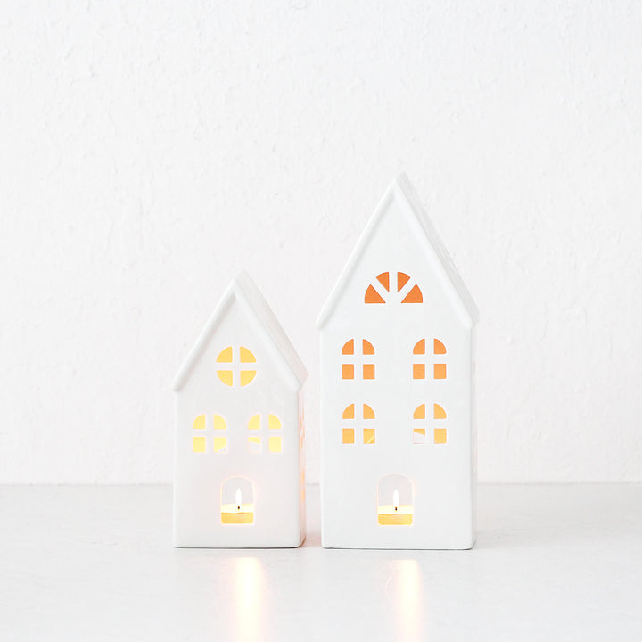 CHRISTMAS HOUSE DECORATION BUNDLE X2  |  17CM + 23CM  |  WHITE CERAMIC