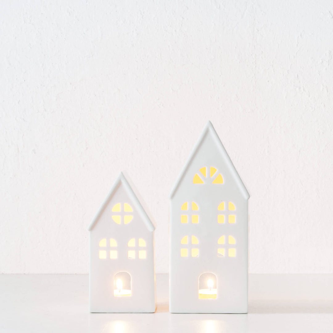 CHRISTMAS HOUSE TABLE DECORATION BUNDLE X2  |  17CM + 23CM  |  WHITE CERAMIC