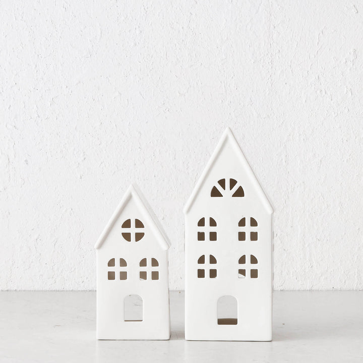 CHRISTMAS HOUSE TABLE DECORATION BUNDLE X2  |  17CM + 23CM  |  WHITE CERAMIC