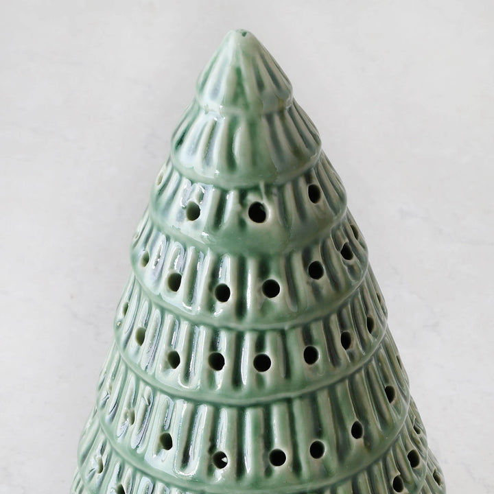 CHRISTMAS TREE TABLE DECORATION BUNDLE GREEN CERAMIC_close up top