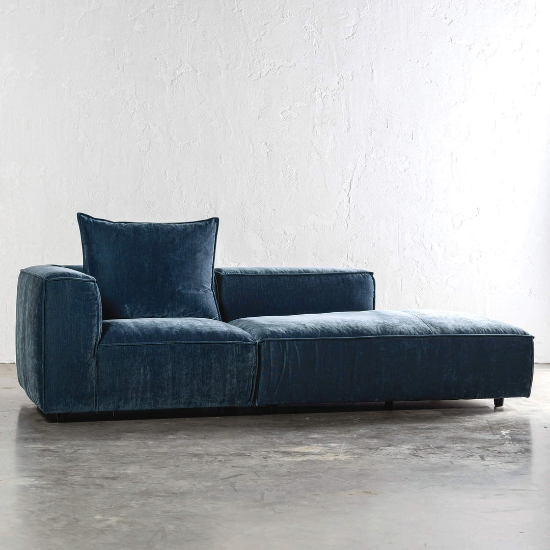 COBURG CHAISE LOUNGE CHAIR | CHICORY BLUE | UNSTYLED