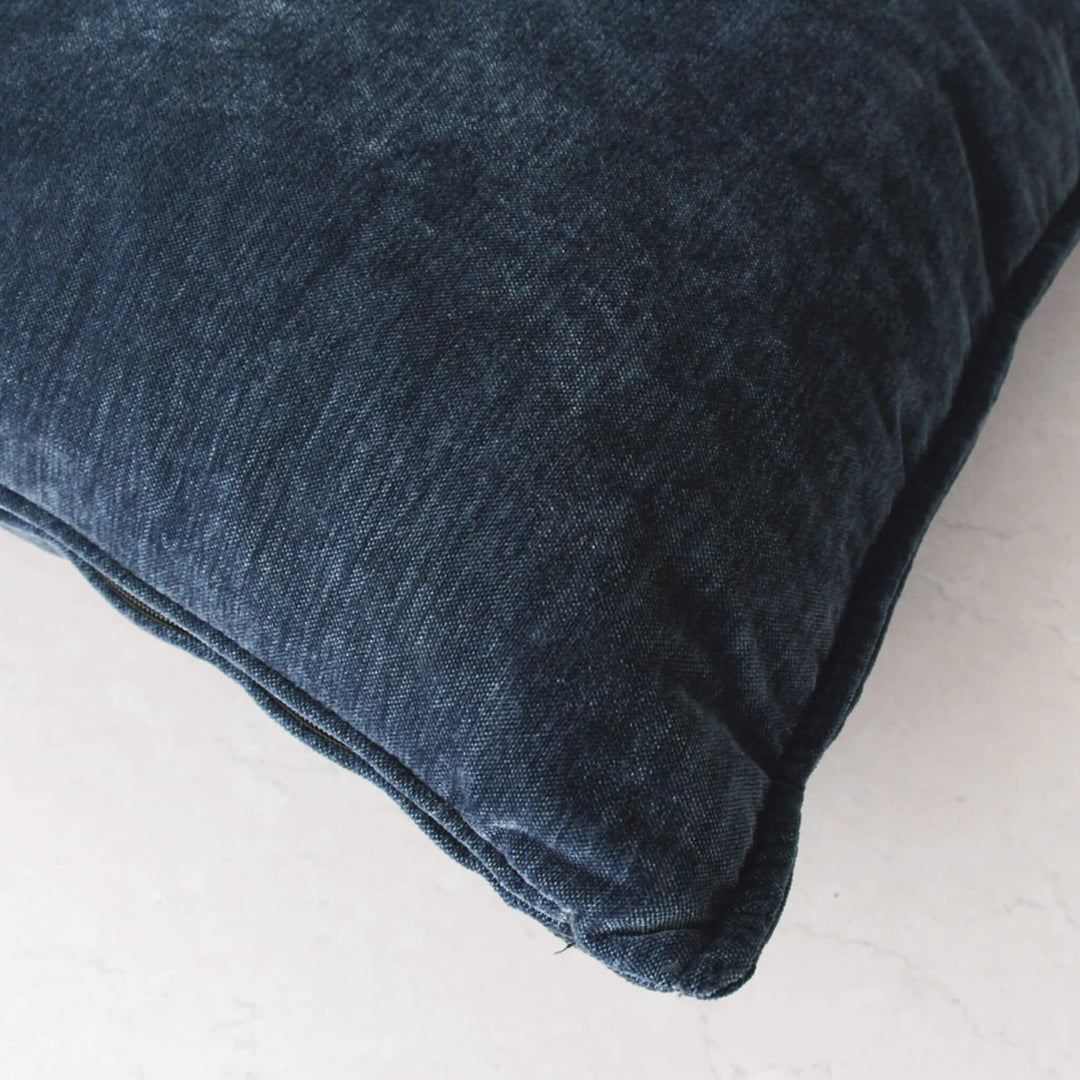 COBURG MODULAR SOFA | CHICORY BLUE | CLOSE UP