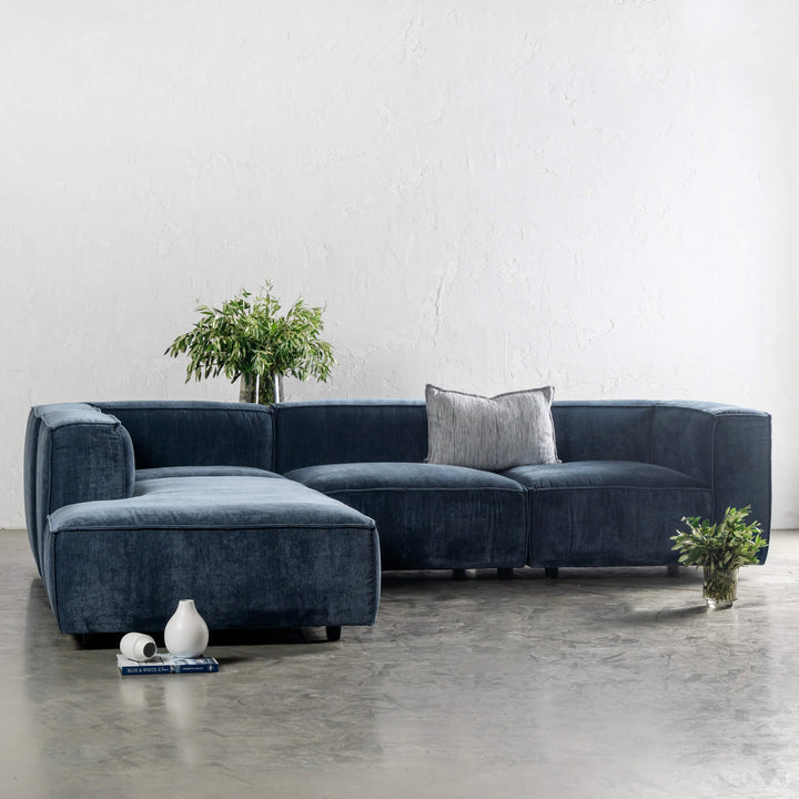 COBURG MODULAR CHAISE LOUNGE SOFA   |  CHICORY BLUE