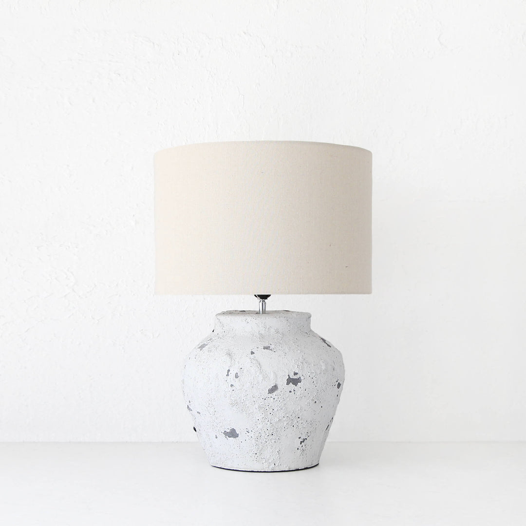 CONCRETE ROUND LAMO GLAZED LAMP 62CM | NATURAL + WHITE STONE