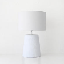 CONCRETE TABLE LAMP | 76CM | WHITE CHALK