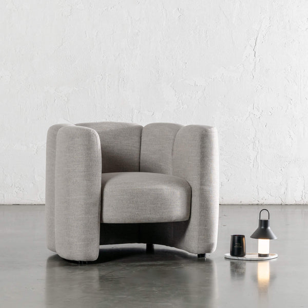 CAMPOS CURVED ARMCHAIR  |  JOVAN EARTH